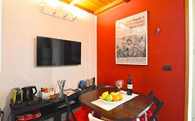 Naplessence Guest House