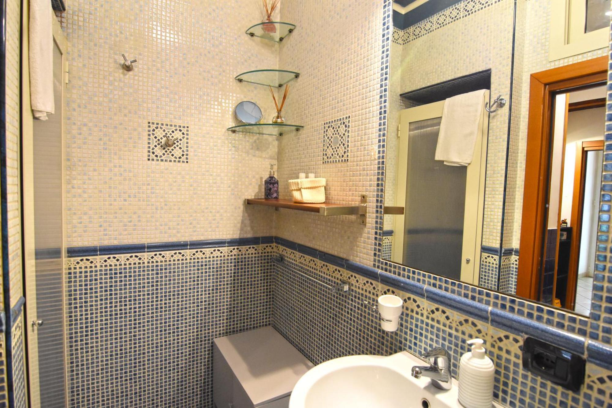 Naplessence Guest House Esterno foto